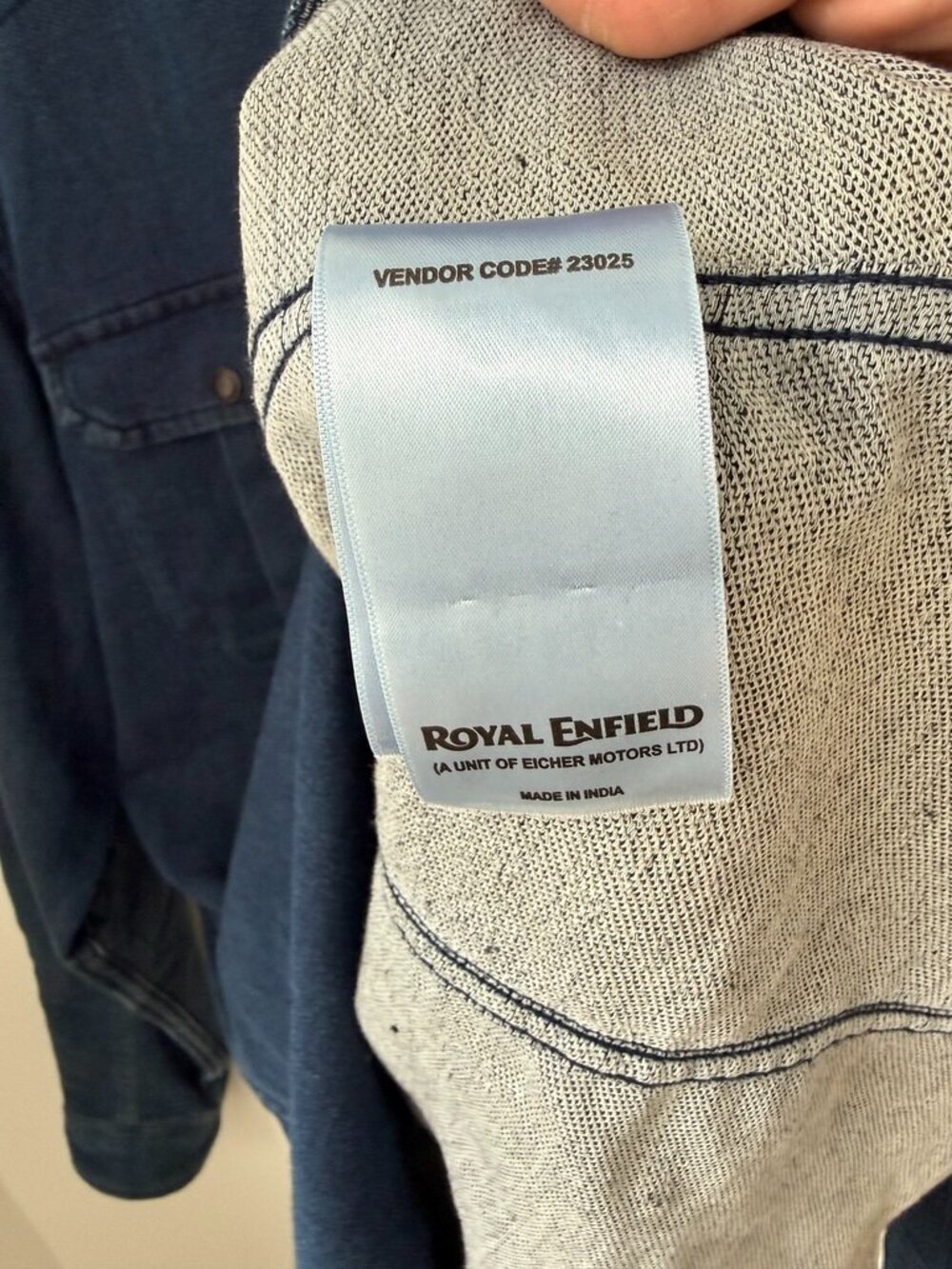 ROYAL ENFIELD Essential Blue Denim Long Sleeve Button Up Moto Work Shirt Men's L - Picture 10 of 11